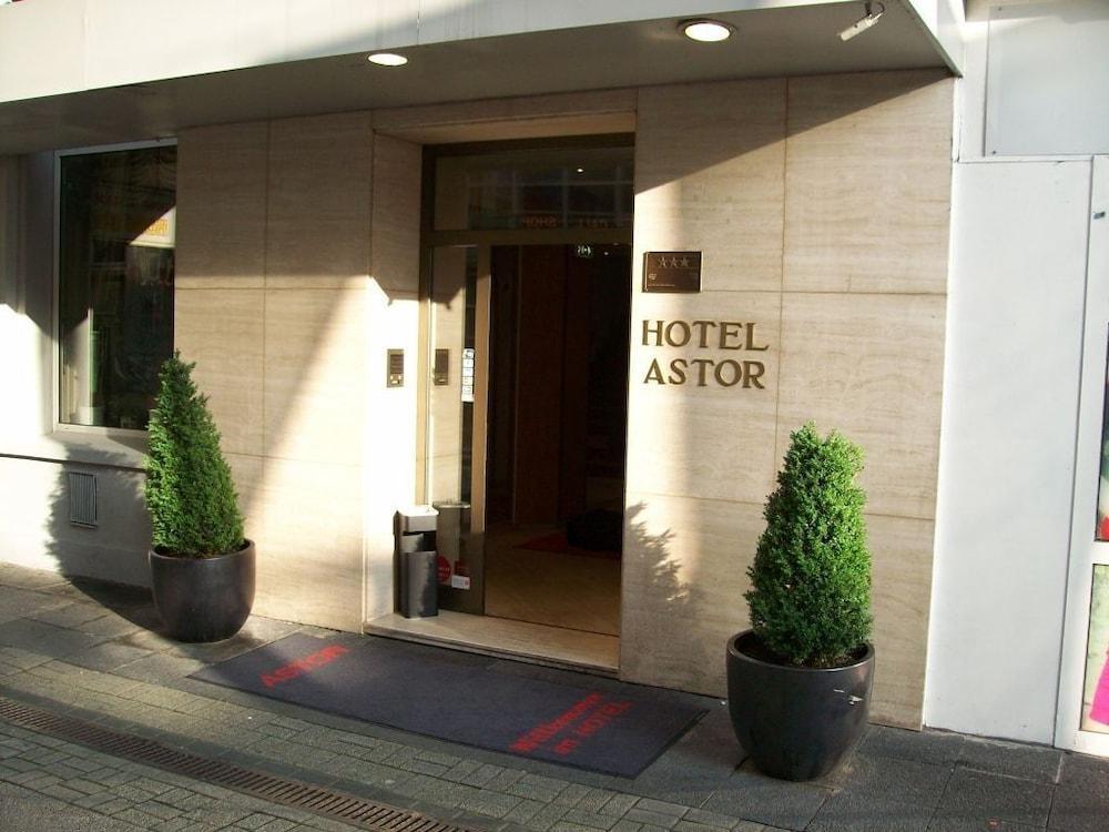 Stargaze Hotel Astor Wuppertal Kültér fotó